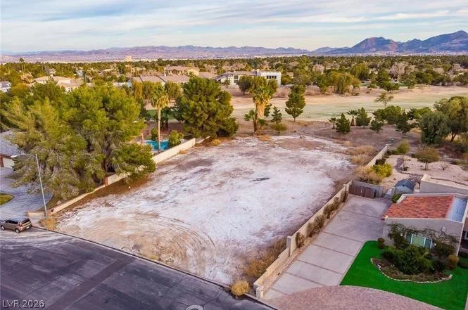 3015 La Mesa, Henderson, NV 89014