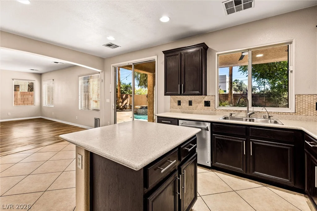 3717 Lily Haven, Las Vegas, NV 89120