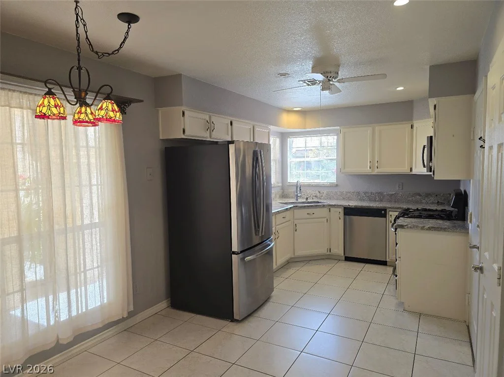 5608 Port Barrington, Las Vegas, NV 89130