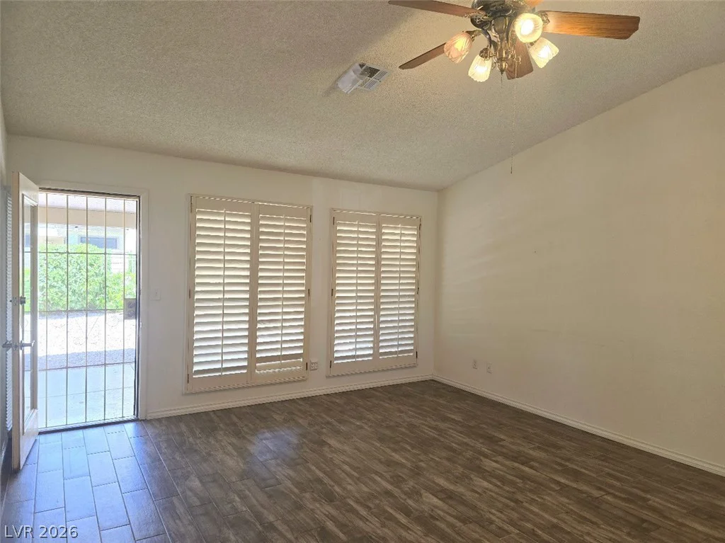 5608 Port Barrington, Las Vegas, NV 89130