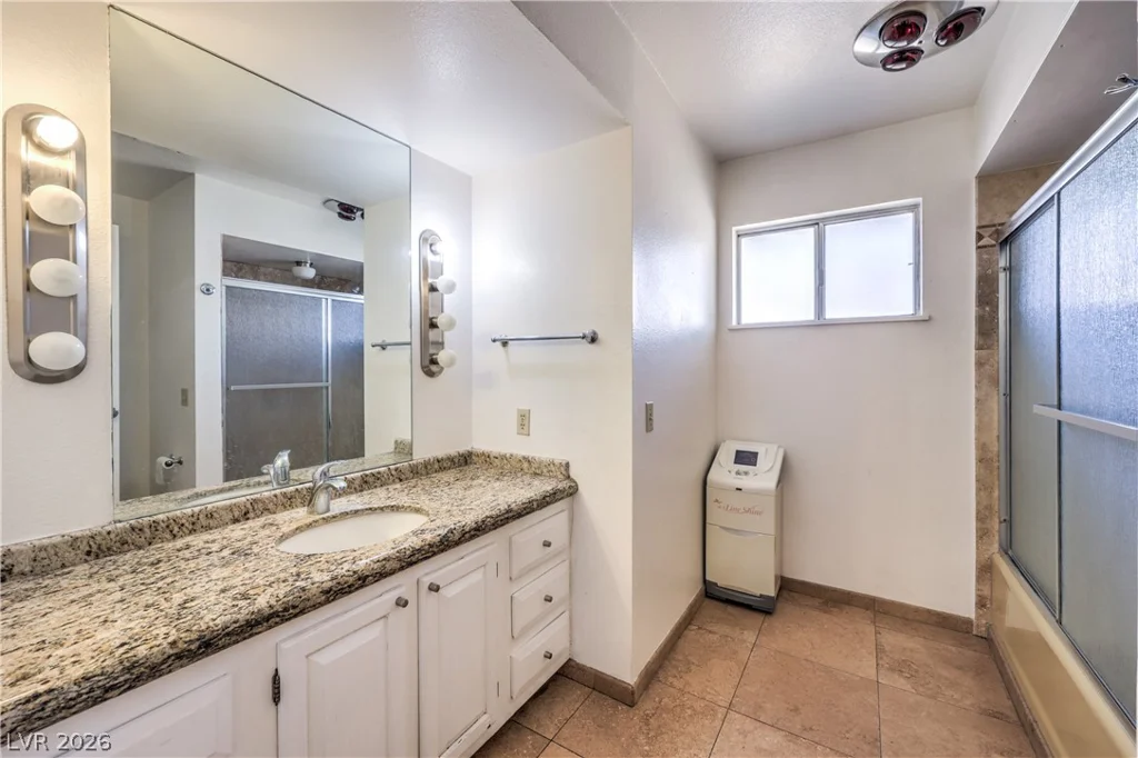 2880 Red Rock, Las Vegas, NV 89146