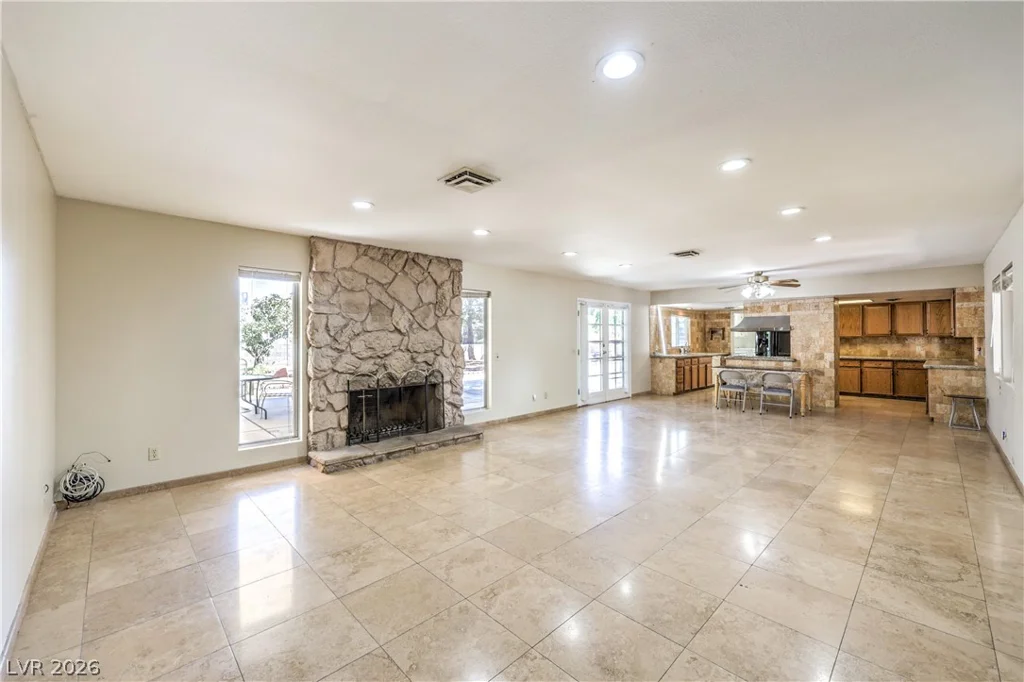2880 Red Rock, Las Vegas, NV 89146