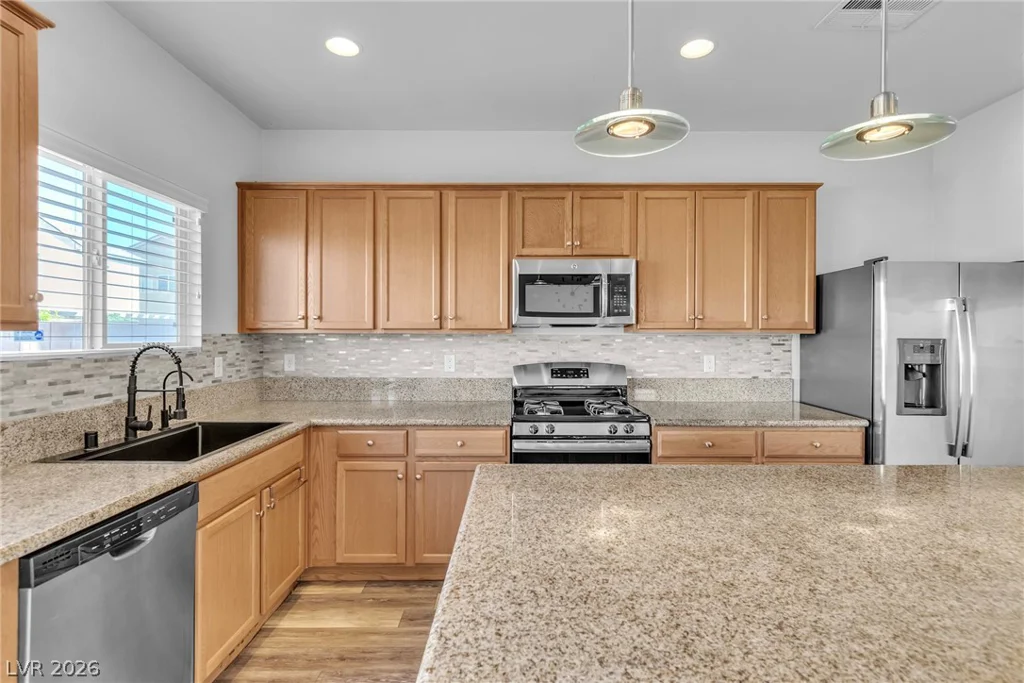 6402 Harline Heights, Las Vegas, NV 89113