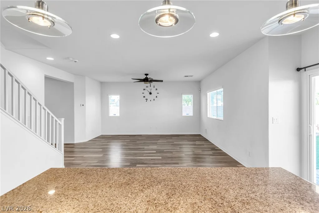 6402 Harline Heights, Las Vegas, NV 89113