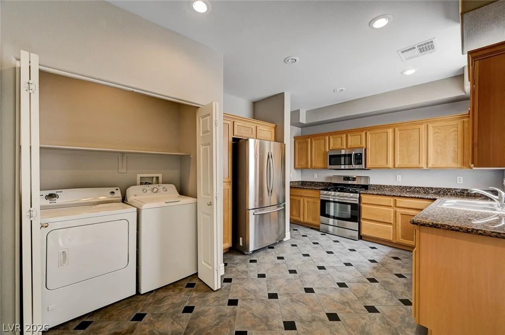 10057 Candy Bouquet, Las Vegas, NV 89178