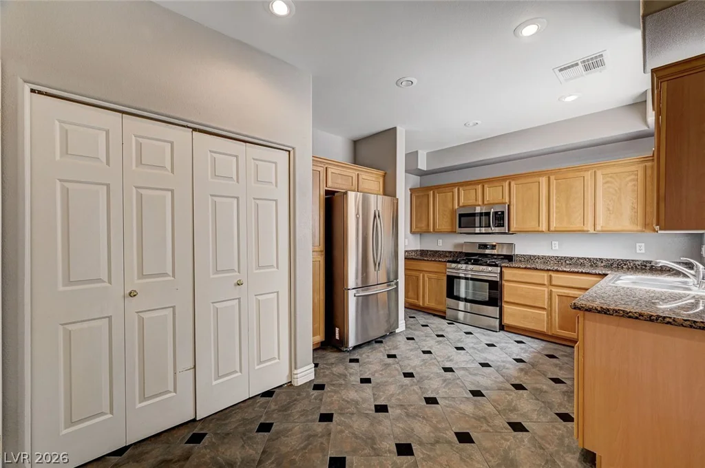 10057 Candy Bouquet, Las Vegas, NV 89178