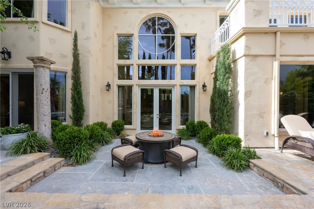 9209 Eagle Hills, Las Vegas, NV 89134