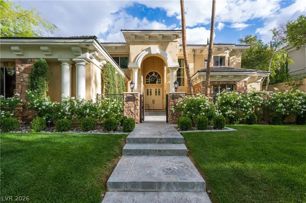9209 Eagle Hills, Las Vegas, NV 89134