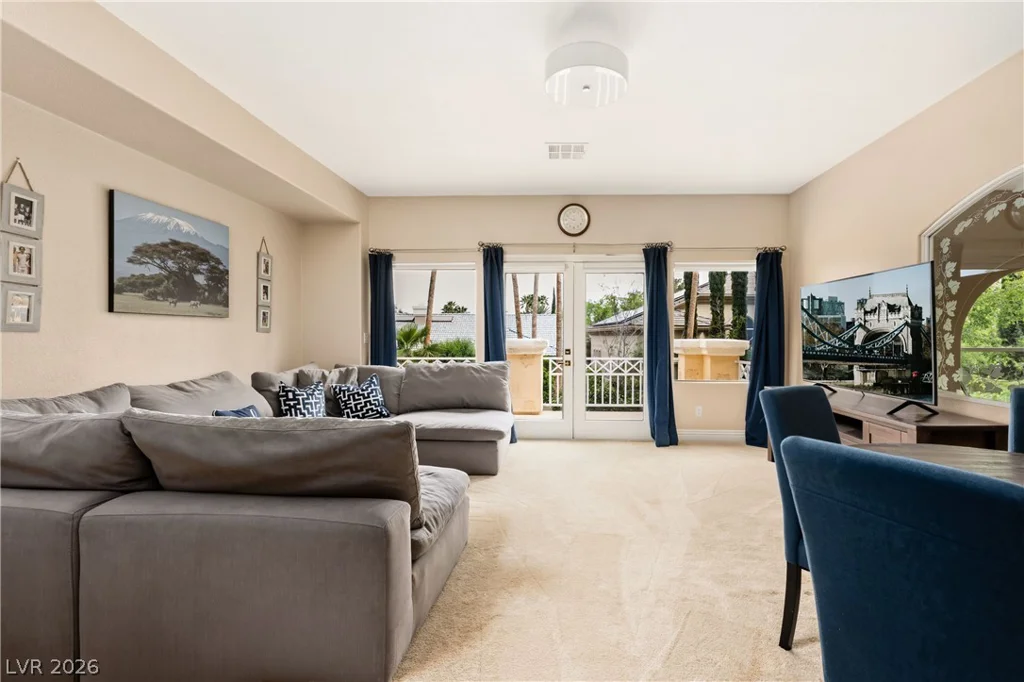 9209 Eagle Hills, Las Vegas, NV 89134