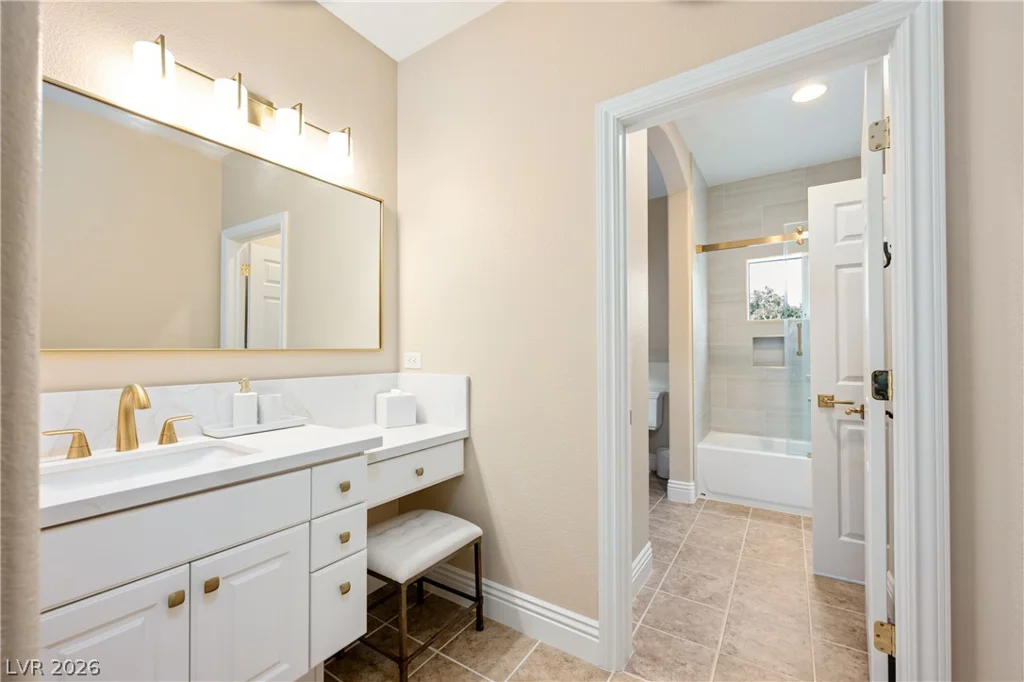 9209 Eagle Hills, Las Vegas, NV 89134