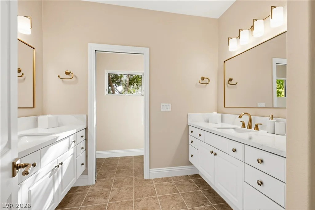 9209 Eagle Hills, Las Vegas, NV 89134