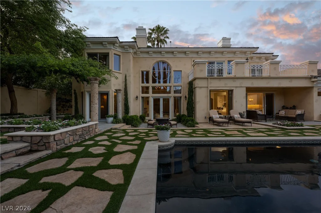 9209 Eagle Hills, Las Vegas, NV 89134