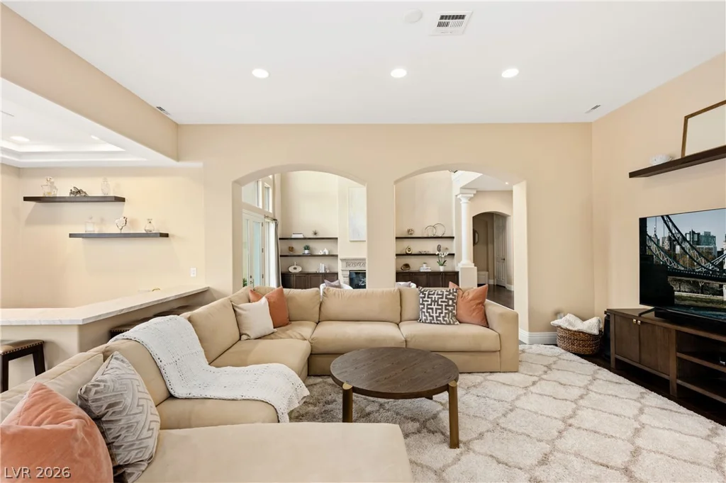 9209 Eagle Hills, Las Vegas, NV 89134