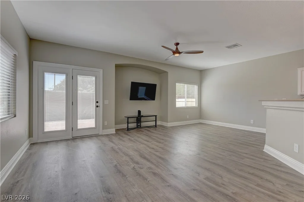6728 Lavender Lilly, North Las Vegas, NV 89084