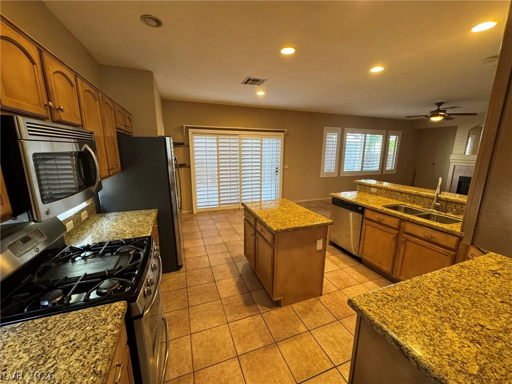3437 Bedfordshire, Las Vegas, NV 89129