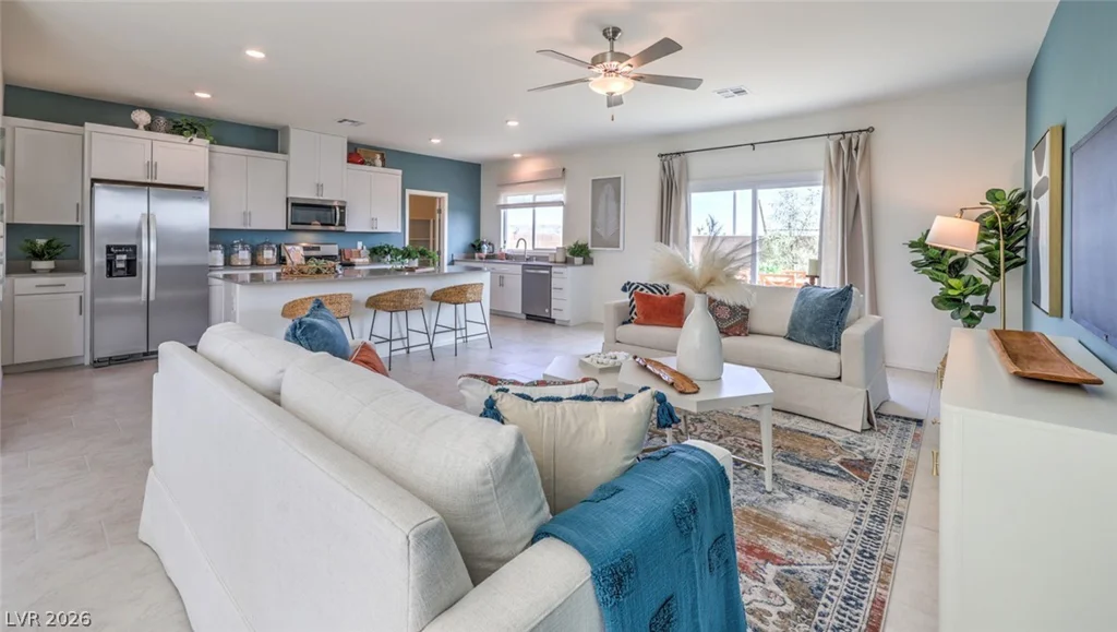 7376 Dominguez Bay, North Las Vegas, NV 89084