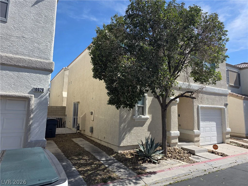 10026 Crisp Clover, Las Vegas, NV 89183