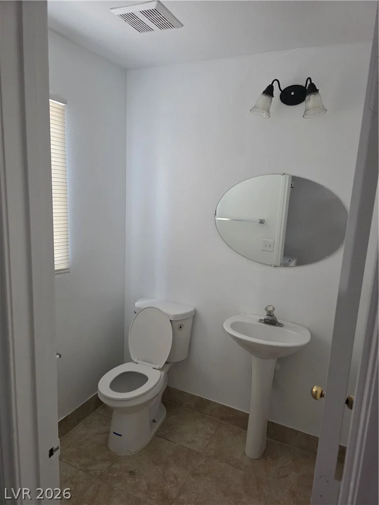 10026 Crisp Clover, Las Vegas, NV 89183