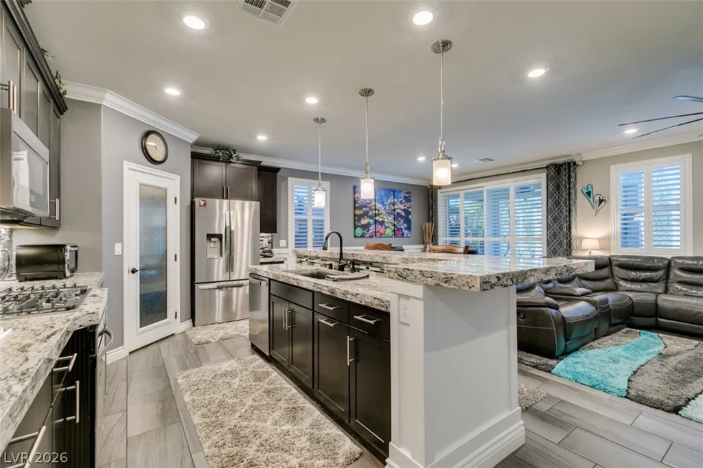 10300 Brooke Rise, Las Vegas, NV 89166