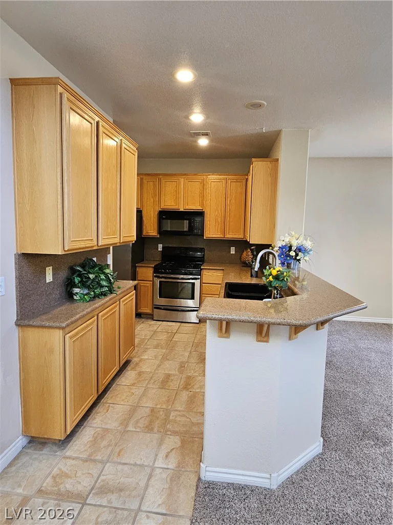 9116 Hampstead, Las Vegas, NV 89145