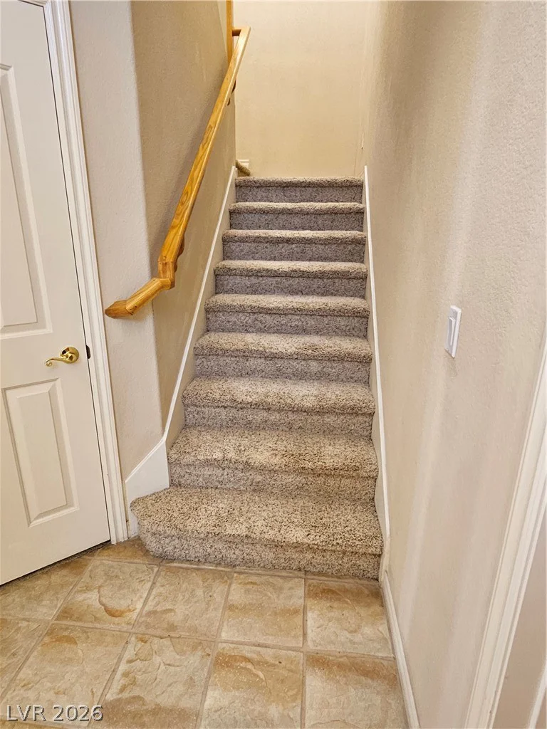 9116 Hampstead, Las Vegas, NV 89145