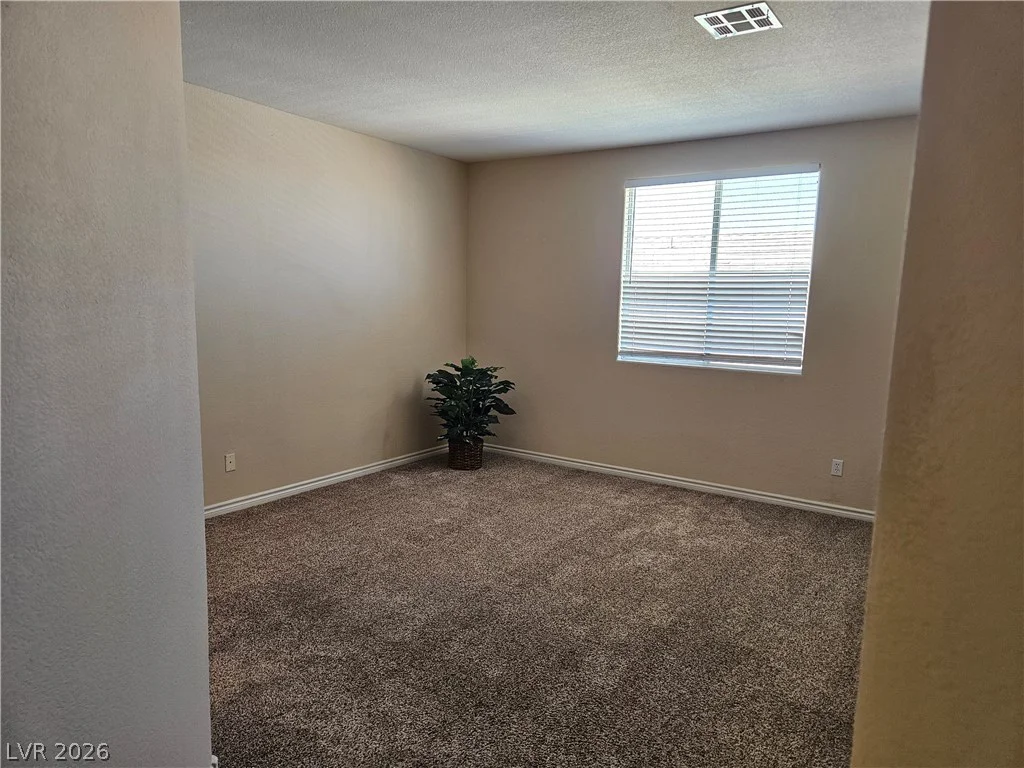 9116 Hampstead, Las Vegas, NV 89145