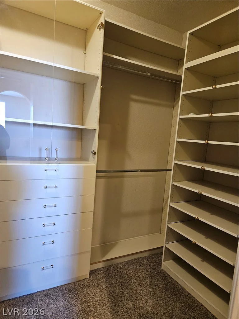 9116 Hampstead, Las Vegas, NV 89145