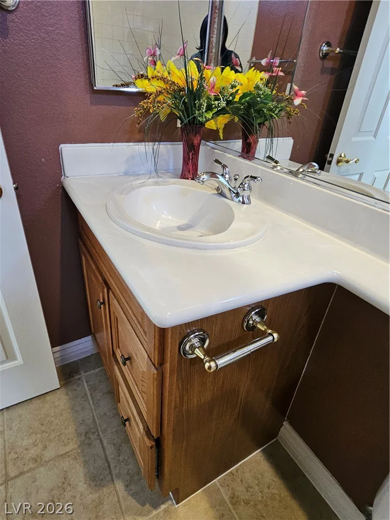 9116 Hampstead, Las Vegas, NV 89145