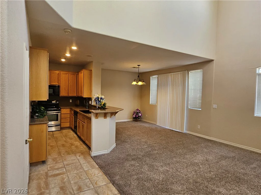 9116 Hampstead, Las Vegas, NV 89145