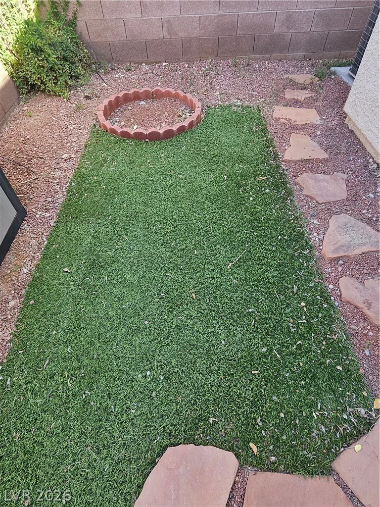 9116 Hampstead, Las Vegas, NV 89145