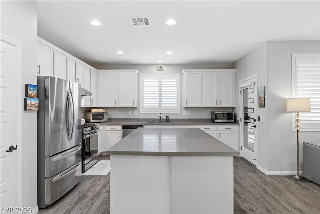 9008 Misty Leaf, Las Vegas, NV 89148