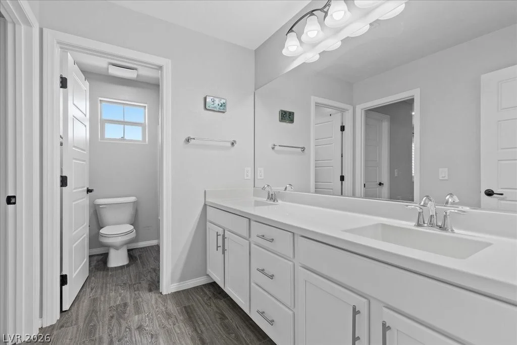 9008 Misty Leaf, Las Vegas, NV 89148