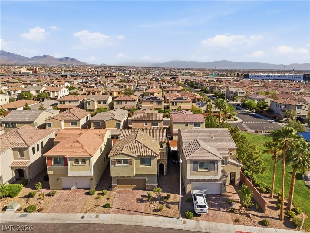 9008 Misty Leaf, Las Vegas, NV 89148
