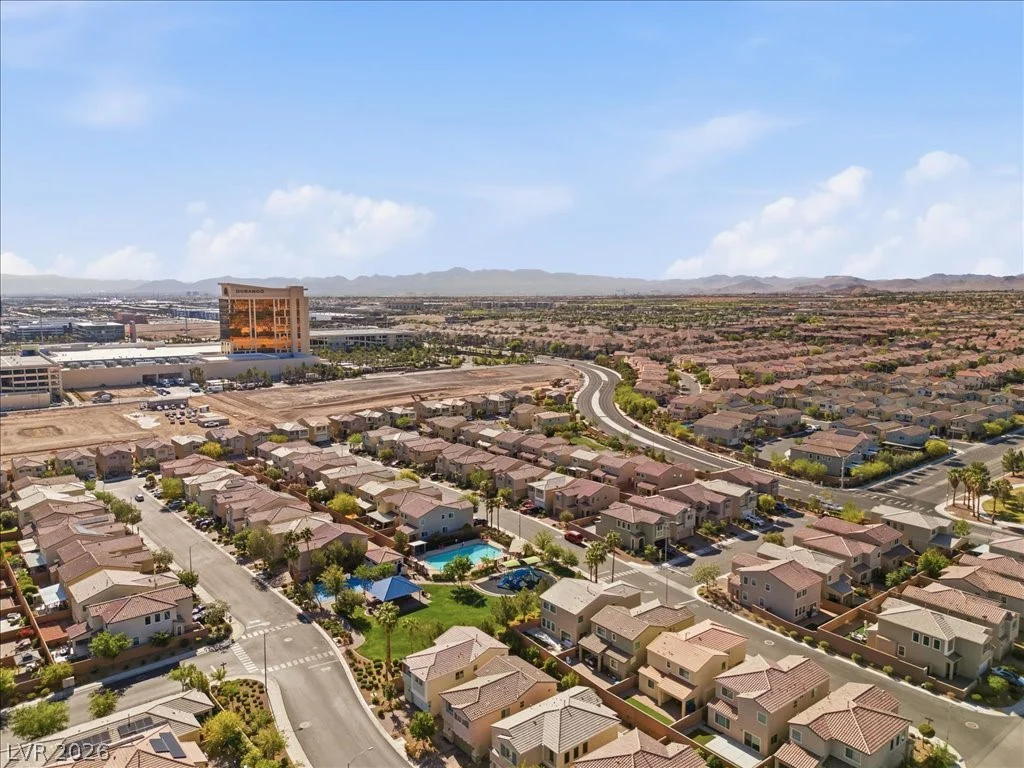 9008 Misty Leaf, Las Vegas, NV 89148