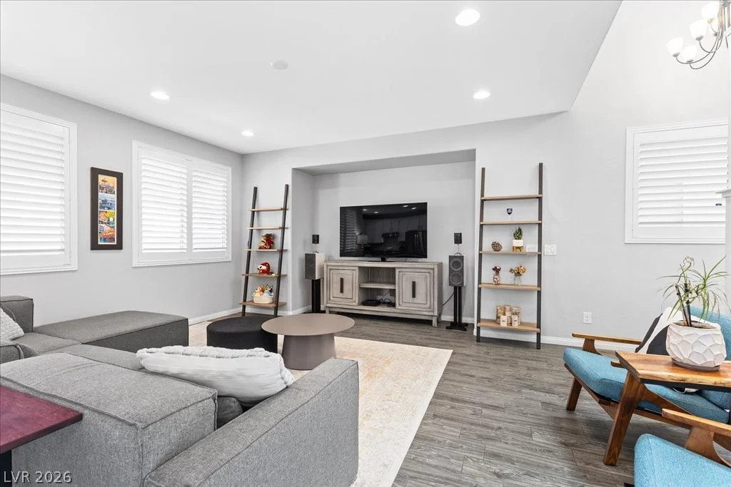 9008 Misty Leaf, Las Vegas, NV 89148