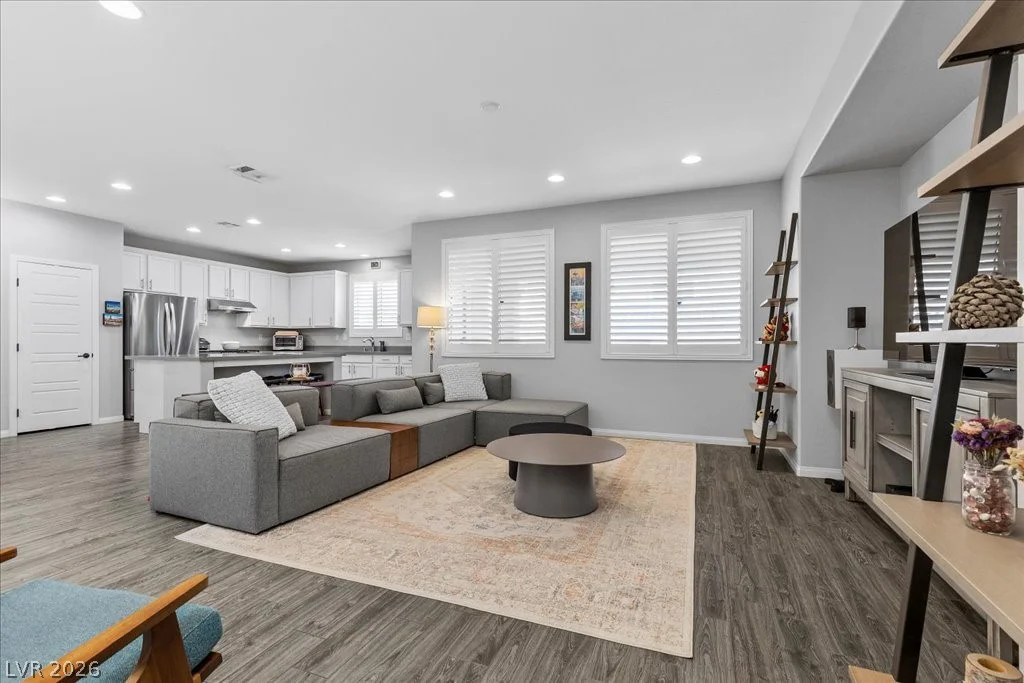 9008 Misty Leaf, Las Vegas, NV 89148