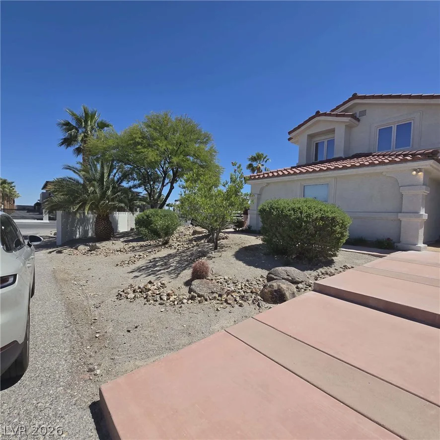 4755 Grand Canyon, Las Vegas, NV 89129