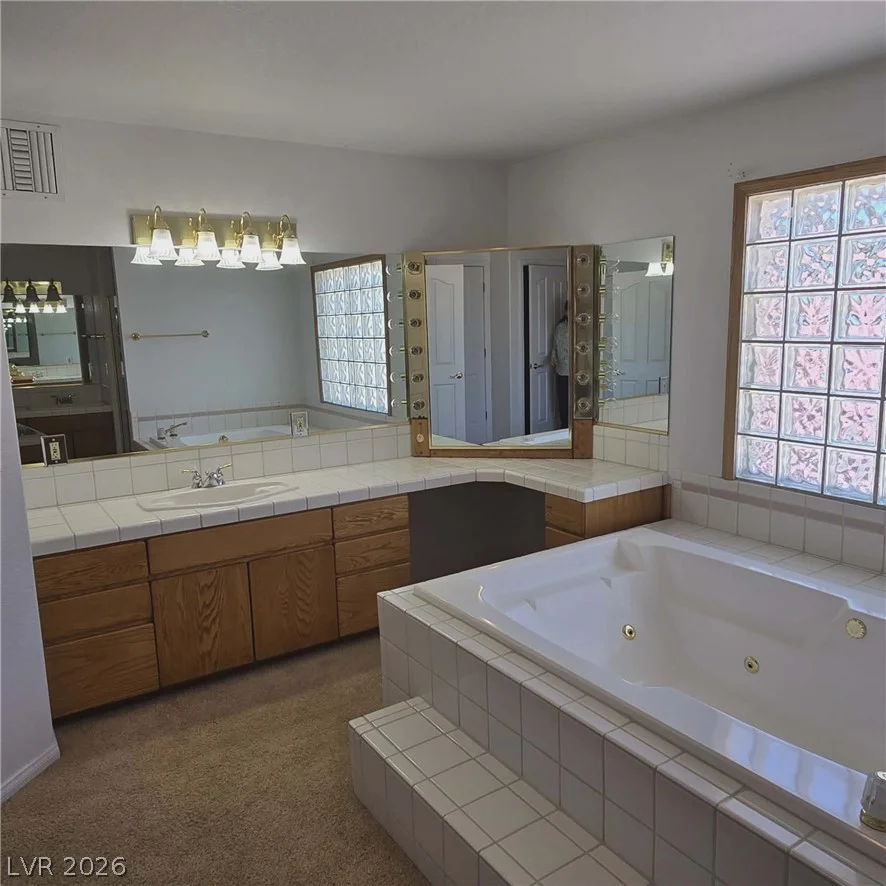 4755 Grand Canyon, Las Vegas, NV 89129