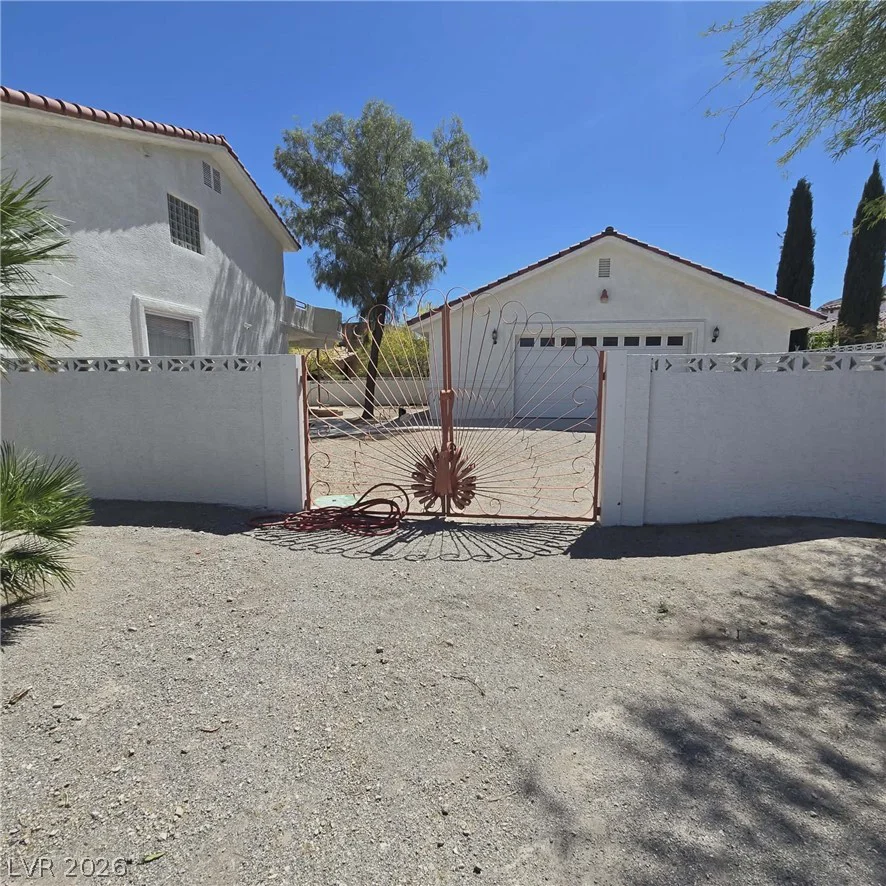 4755 Grand Canyon, Las Vegas, NV 89129
