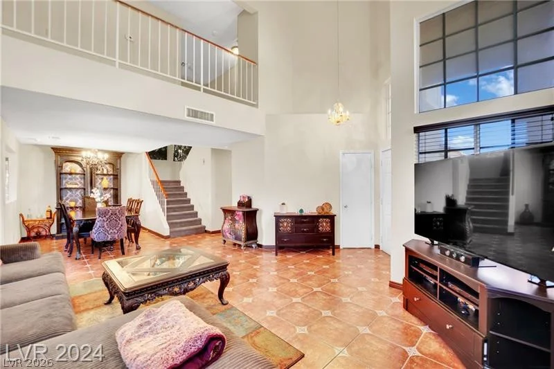 8090 Counterpoint, Las Vegas, NV 89123