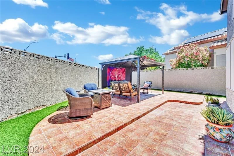 8090 Counterpoint, Las Vegas, NV 89123