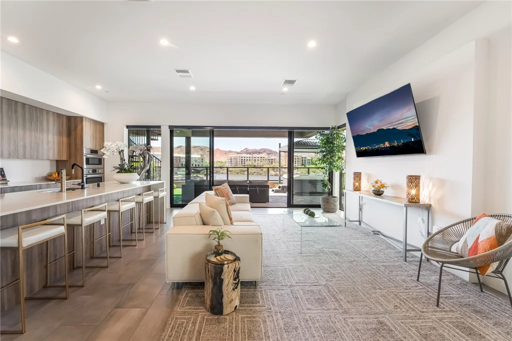 16 Heron Harbour, Henderson, NV 89011