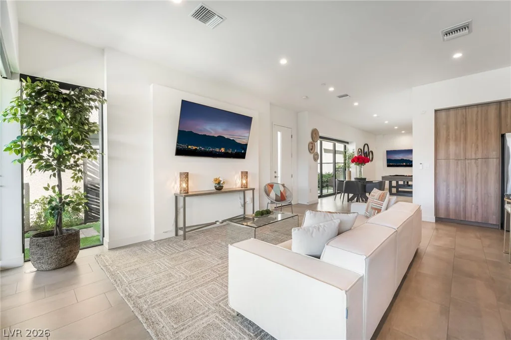 16 Heron Harbour, Henderson, NV 89011