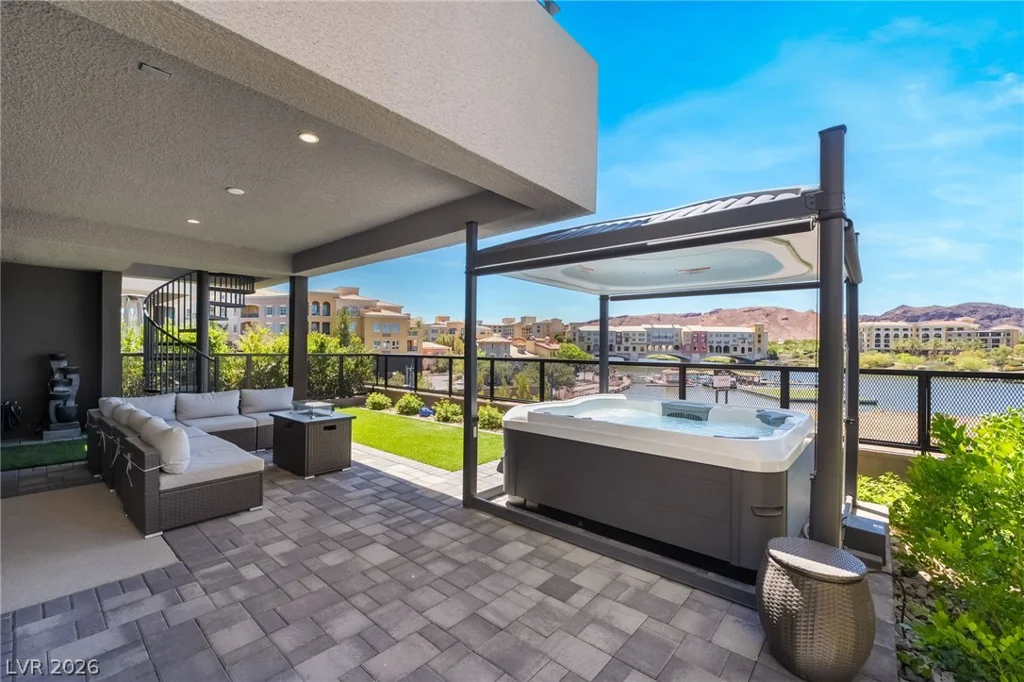 16 Heron Harbour, Henderson, NV 89011