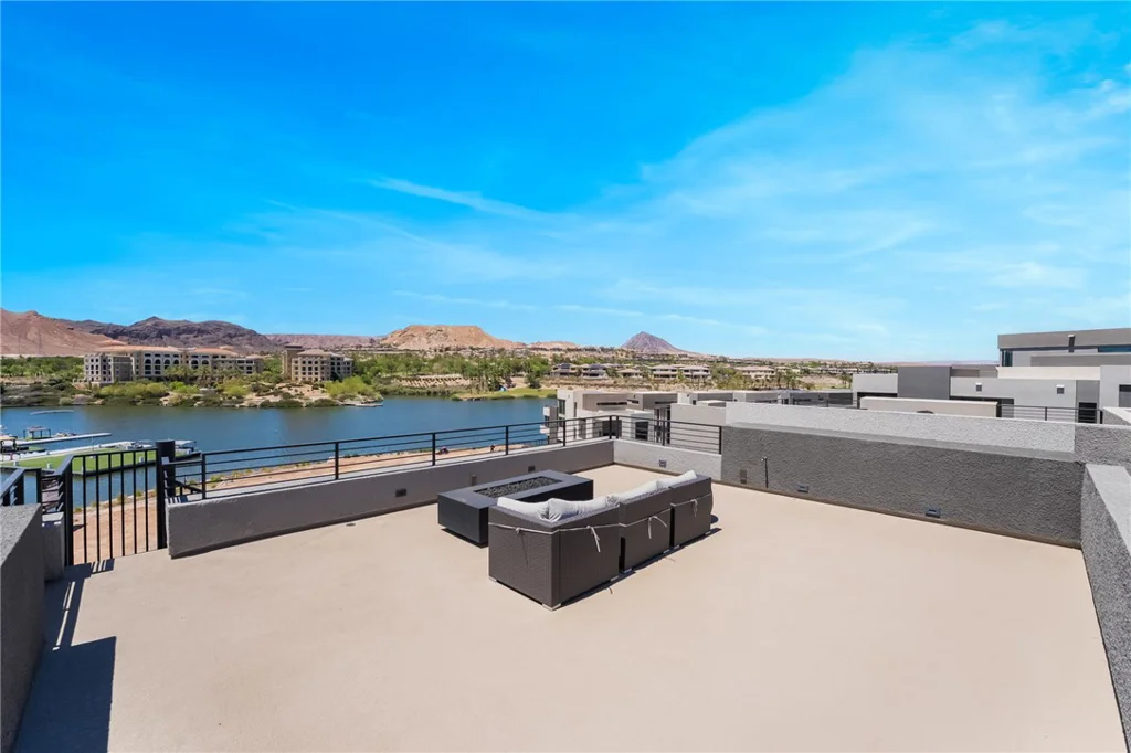 16 Heron Harbour, Henderson, NV 89011