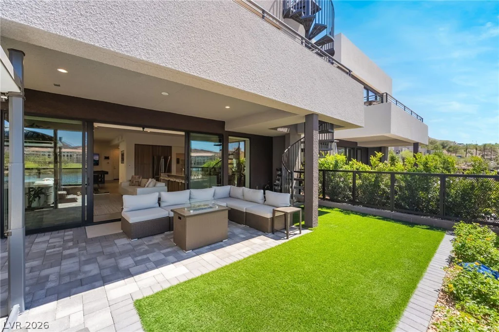 16 Heron Harbour, Henderson, NV 89011