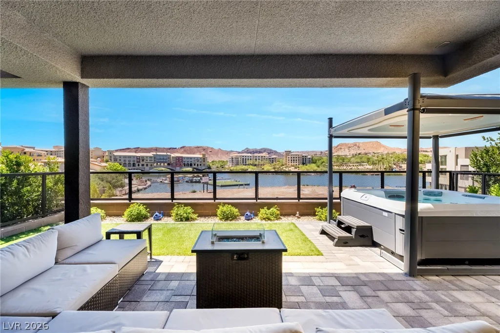 16 Heron Harbour, Henderson, NV 89011