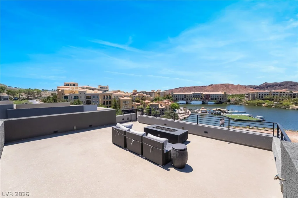 16 Heron Harbour, Henderson, NV 89011