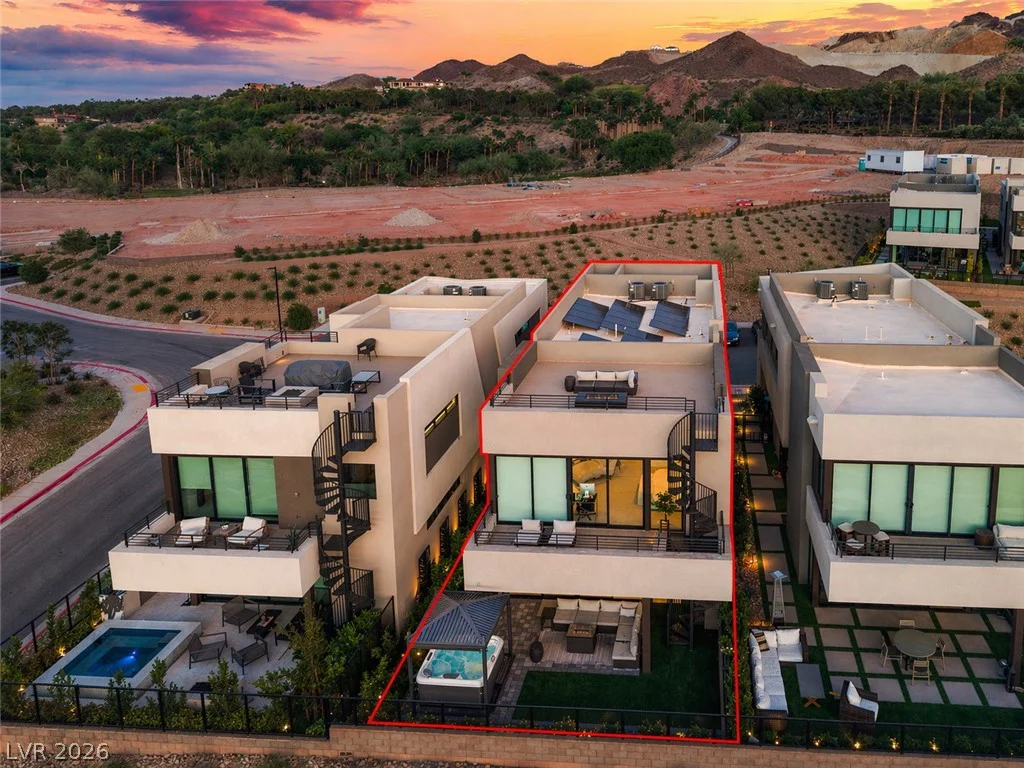16 Heron Harbour, Henderson, NV 89011