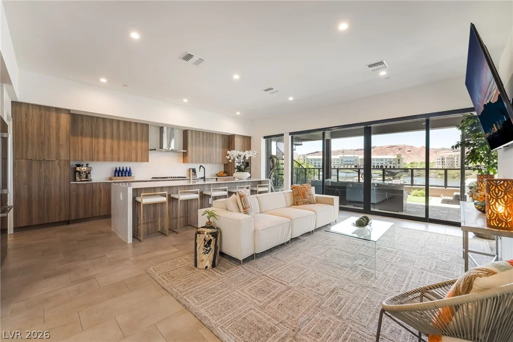 16 Heron Harbour, Henderson, NV 89011
